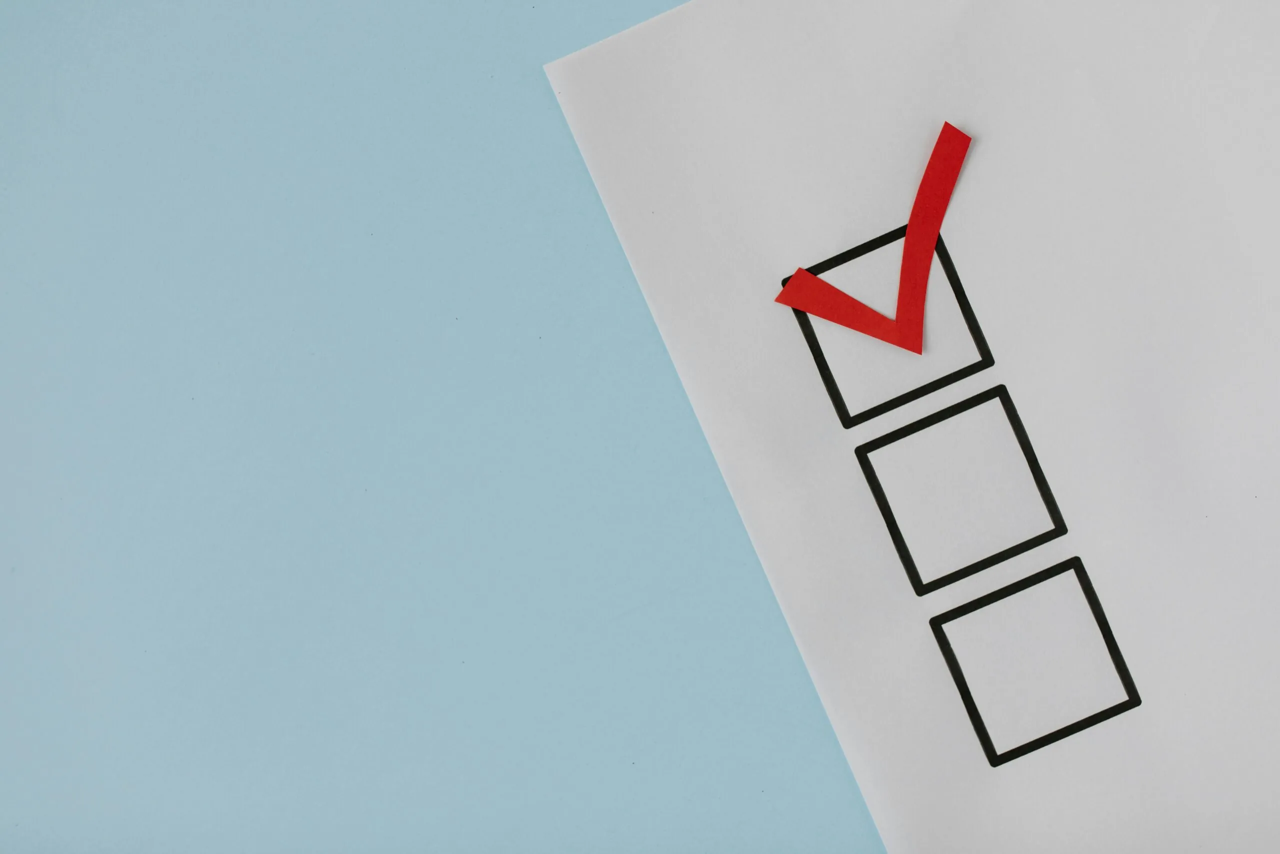 Checklist representing priority setting in event management for budget clarity and control