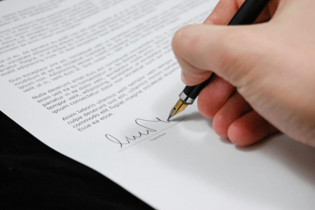Signing vendor contract handled by an event management company Singapore for accountability