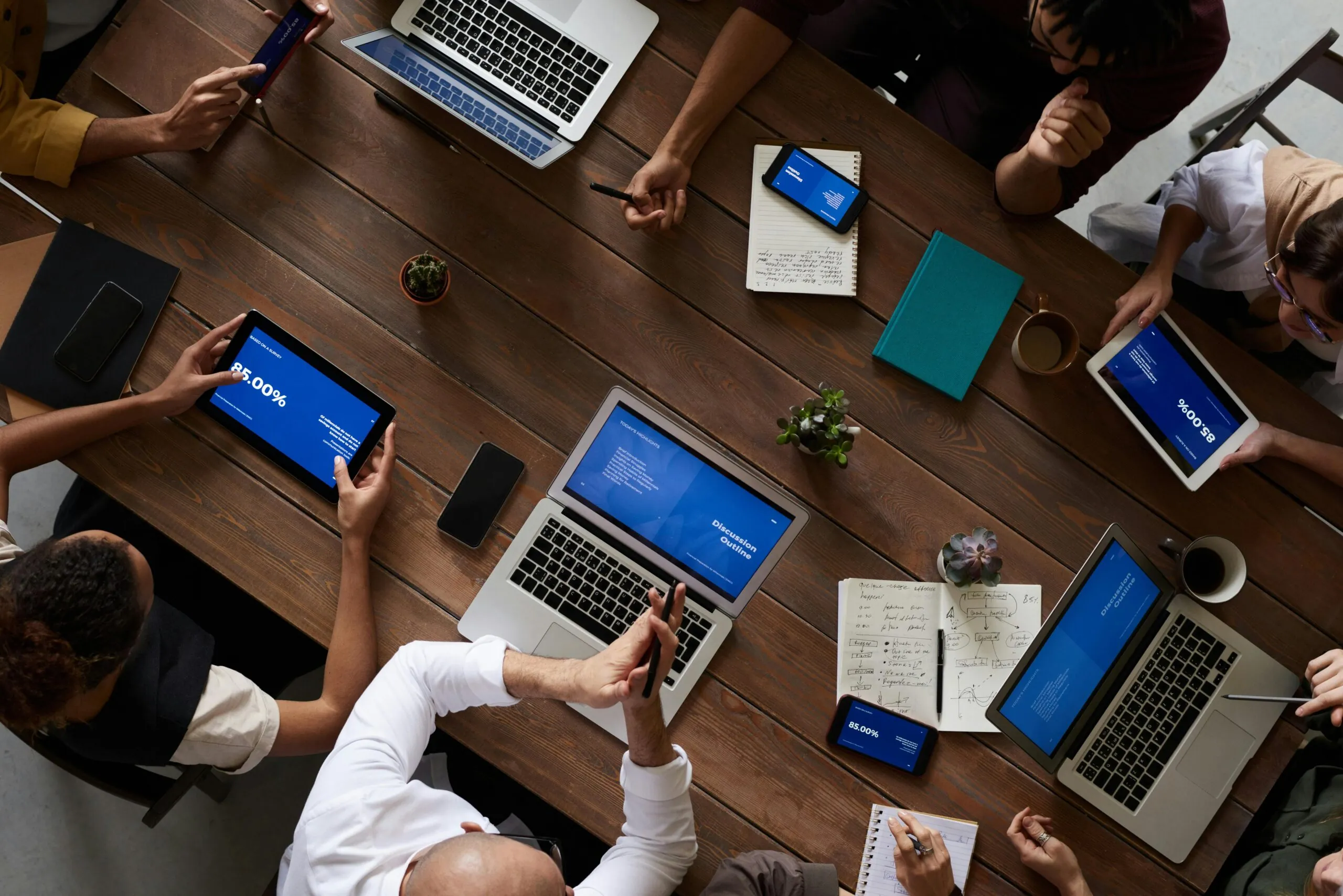 Real-time communication and collaboration during on-site event management