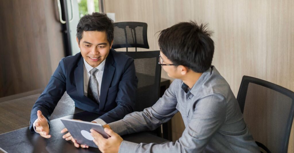 Article Featured Image - 5 Factors To Consider When Selecting A Corporate Event Organiser