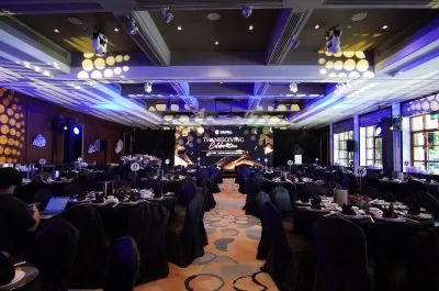 Hold bespoke dinner and dances with Eventive. Celebrate memorable nights with dazzling gala dinners.