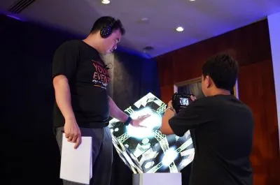 Innovative displays and fringe activities for bespoke dinner and dances in Singapore. Make your company D&D a night to remember with standout decoration.